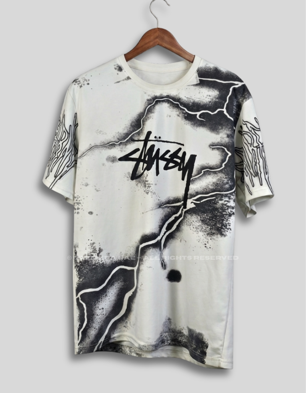 Calmera Storm Graphic Oversized Tee – Monochrome Edition